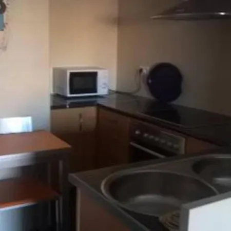 Se Alquila Piso Nuevo C/garaje Centrico En Apartment